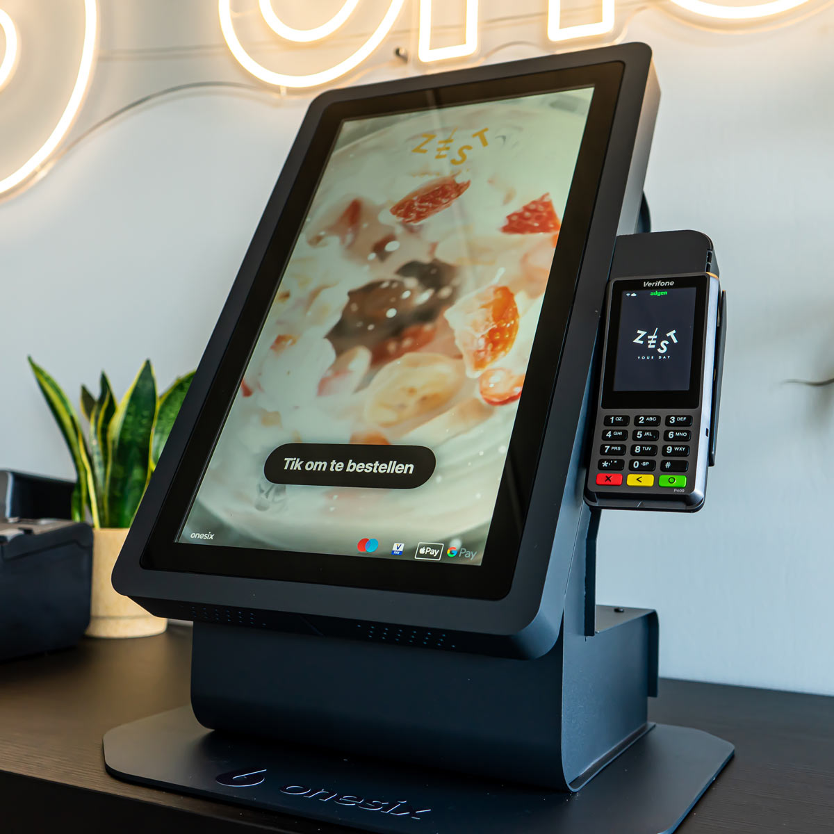 Kiosk Pro Table Bar